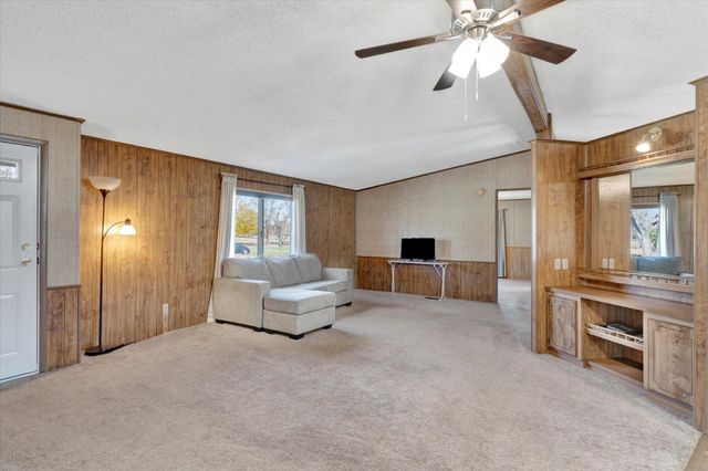 208 Carter Road, Sparta, MO 65753