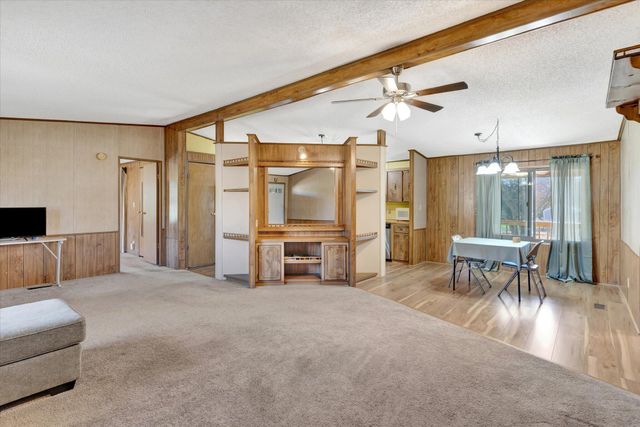 208 Carter Road, Sparta, MO 65753