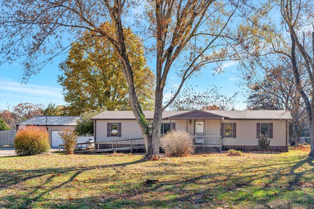 208 Carter Road, Sparta, MO 65753