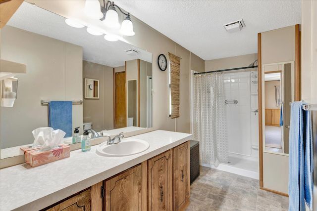 208 Carter Road, Sparta, MO 65753