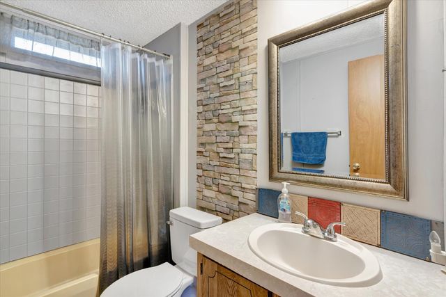 208 Carter Road, Sparta, MO 65753