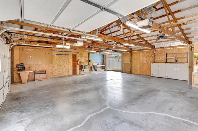 208 Carter Road, Sparta, MO 65753