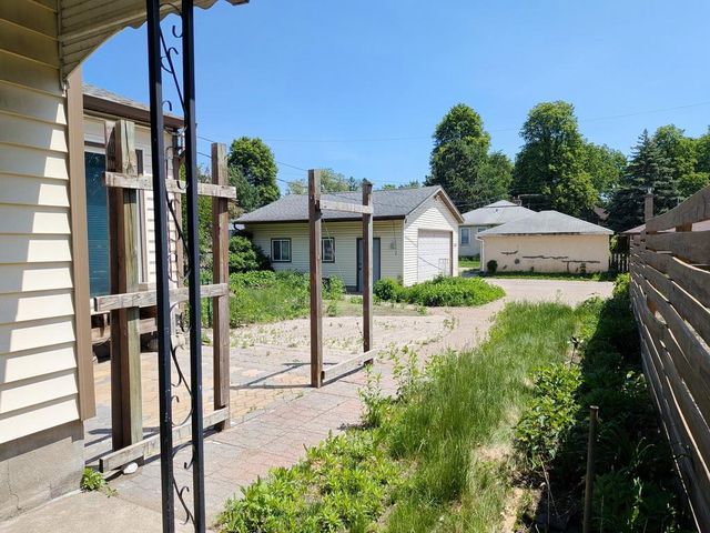 1515 California Street NE, Minneapolis, MN 55413