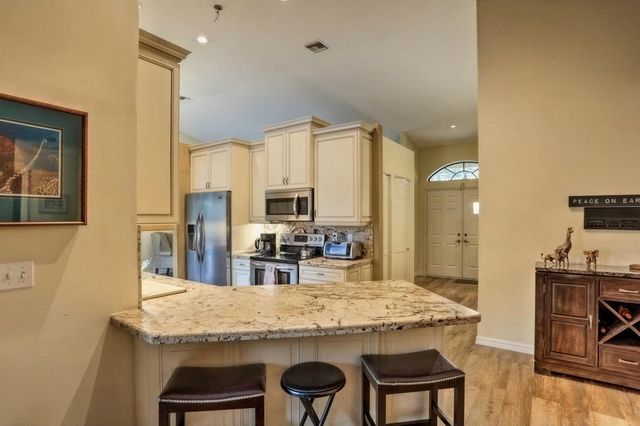 522 SW Timber Trail, Stuart, FL 34997