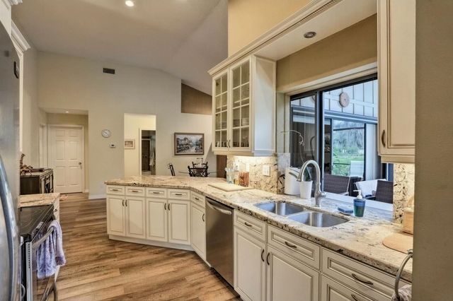 522 SW Timber Trail, Stuart, FL 34997