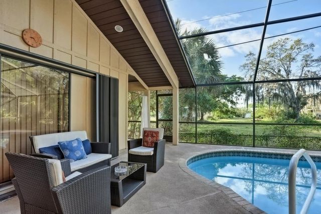 522 SW Timber Trail, Stuart, FL 34997