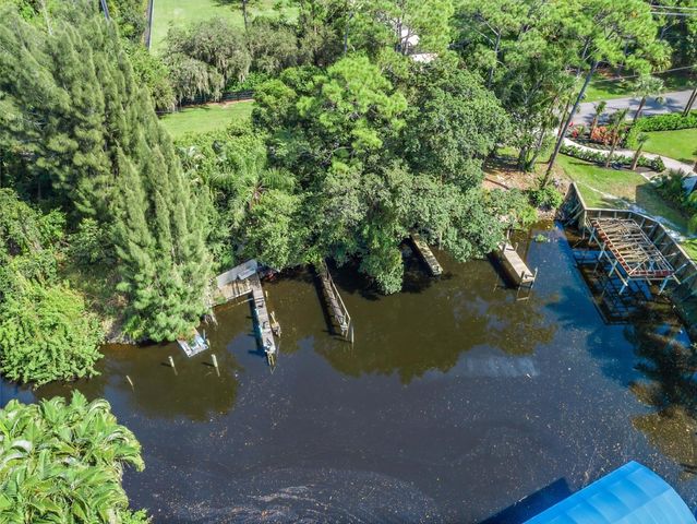 522 SW Timber Trail, Stuart, FL 34997