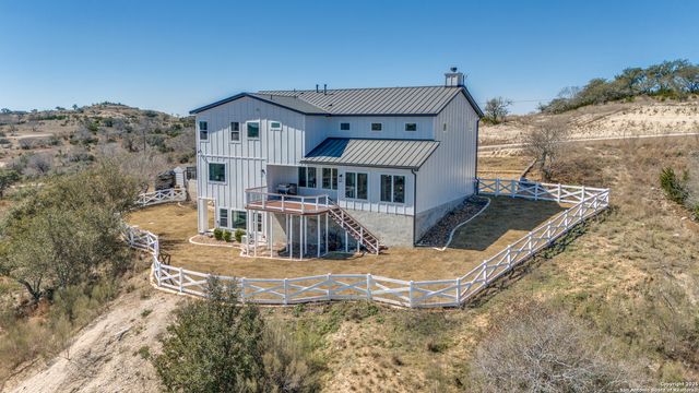 97 COLEMAN SPRINGS, Boerne, TX 78006