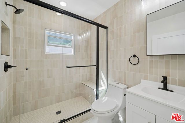 1027 N Gardener, West Hollywood, CA 90046