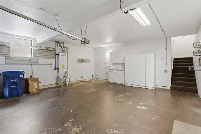 6121 Shoup Avenue 23, Woodland Hills, CA 91367
