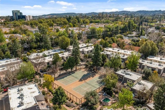 6121 Shoup Avenue 23, Woodland Hills, CA 91367