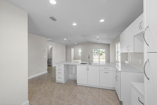 6647 Spanish Lakes Blvd., Fort Pierce, FL 34951