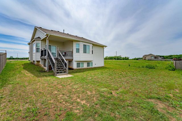 5304 W 46th St S, Wichita, KS 67215