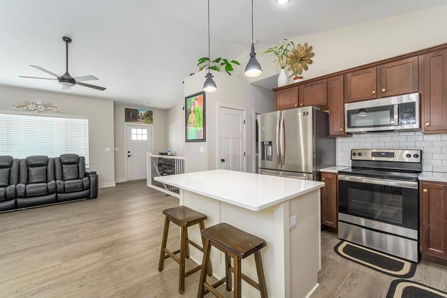 5304 W 46th St S, Wichita, KS 67215