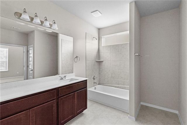 124 Fabion ST, Kyle, TX 78640