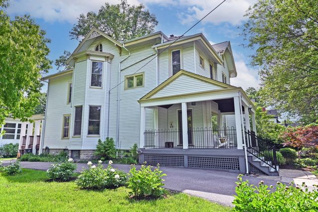 35 Walnut Avenue, Wyoming, OH 45215