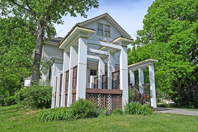 35 Walnut Avenue, Wyoming, OH 45215
