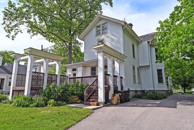 35 Walnut Avenue, Wyoming, OH 45215
