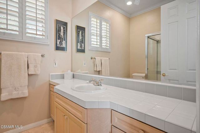 1662 E Janss Road, Thousand Oaks, CA 91362