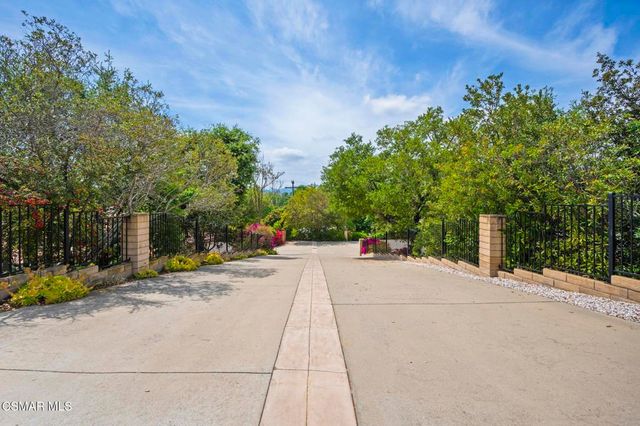 1662 E Janss Road, Thousand Oaks, CA 91362