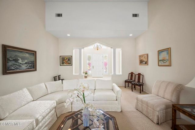 1662 E Janss Road, Thousand Oaks, CA 91362