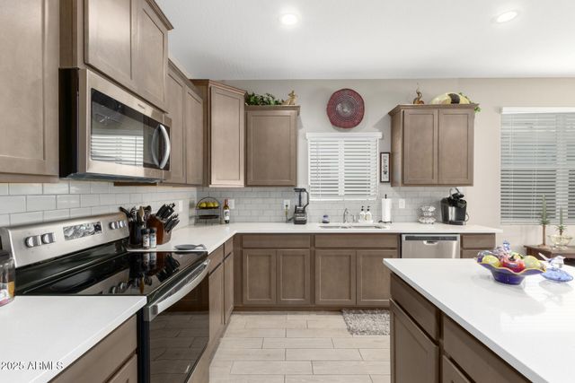 5345 W ALTA MESA Avenue, Laveen, AZ 85339