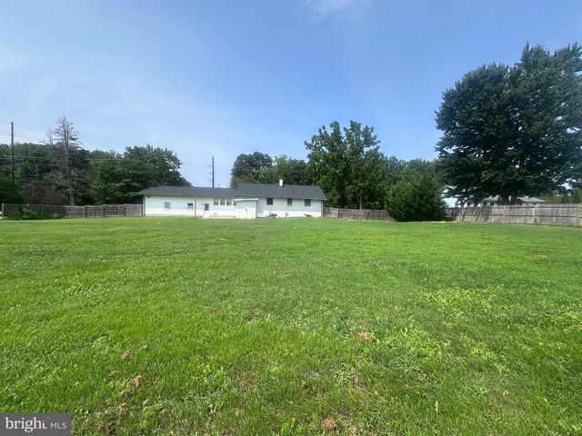 2174-B PORTER RD, Bear, DE 19701