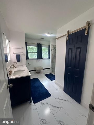 2174-B PORTER RD, Bear, DE 19701