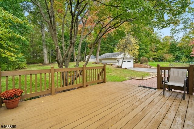 27 Karla Dr, Hanover Twp., NJ 07981