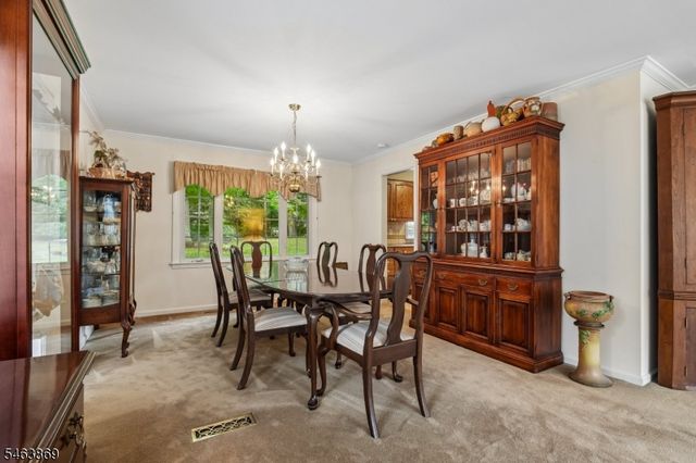 27 Karla Dr, Hanover Twp., NJ 07981