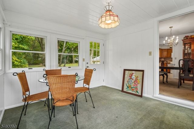 27 Karla Dr, Hanover Twp., NJ 07981