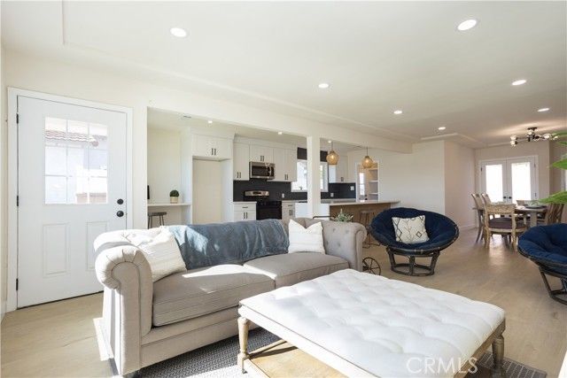 325 E 222nd St Street, Carson, CA 90745