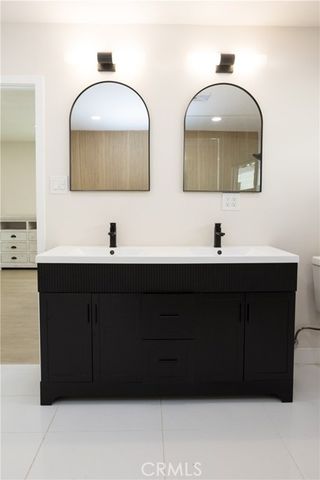 325 E 222nd St Street, Carson, CA 90745