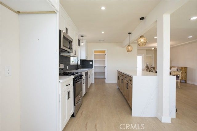 325 E 222nd St Street, Carson, CA 90745