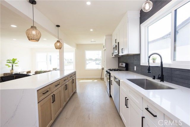 325 E 222nd St Street, Carson, CA 90745