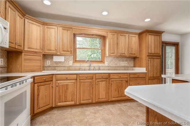 1101 Harvest Ridge Boulevard, Memphis, IN 47143