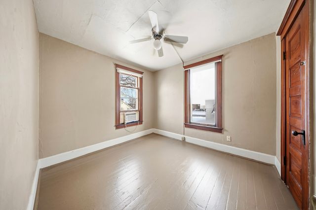 108-110 E Iroquois Street, Freeport, IL 61032