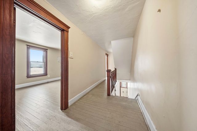 108-110 E Iroquois Street, Freeport, IL 61032