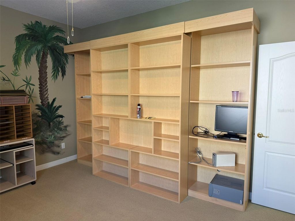 Image 20 of property listing at 10484 WISCANE AVENUE, Orlando, FL 32836