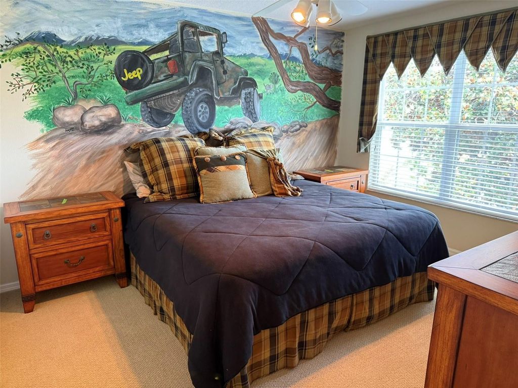 Image 32 of property listing at 10484 WISCANE AVENUE, Orlando, FL 32836