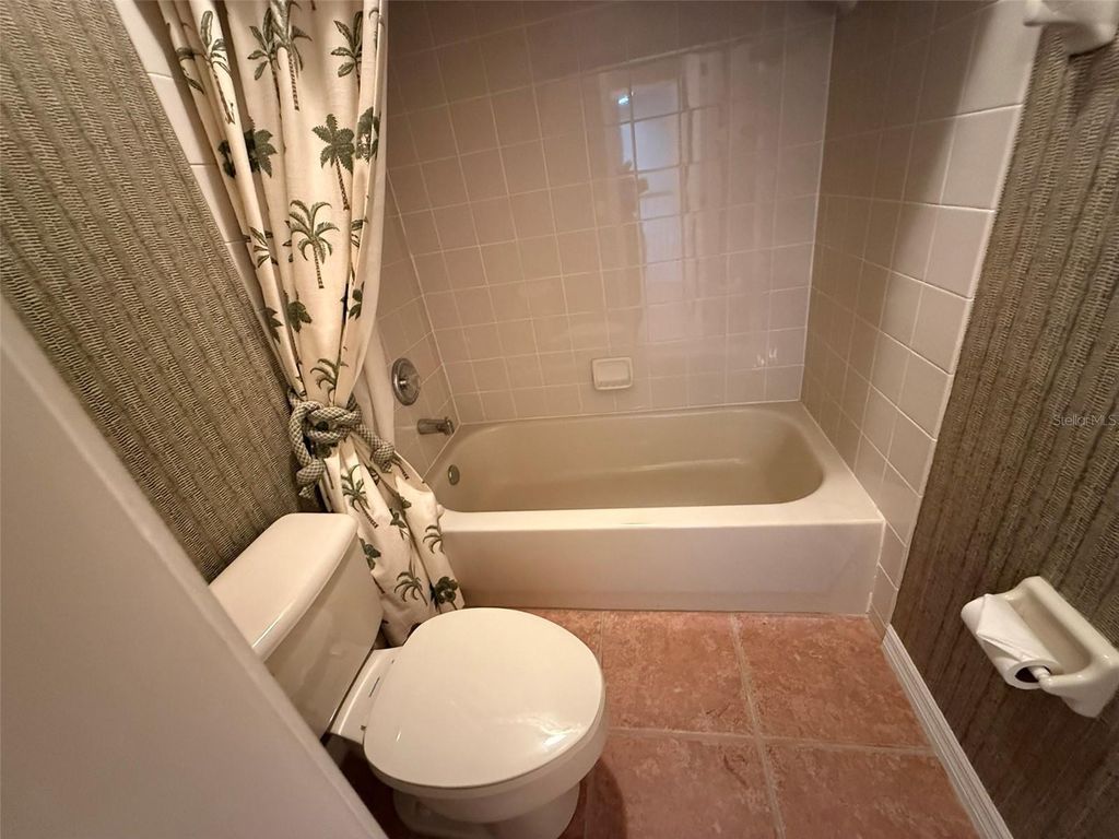 Image 34 of property listing at 10484 WISCANE AVENUE, Orlando, FL 32836