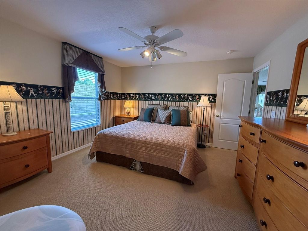 Image 35 of property listing at 10484 WISCANE AVENUE, Orlando, FL 32836