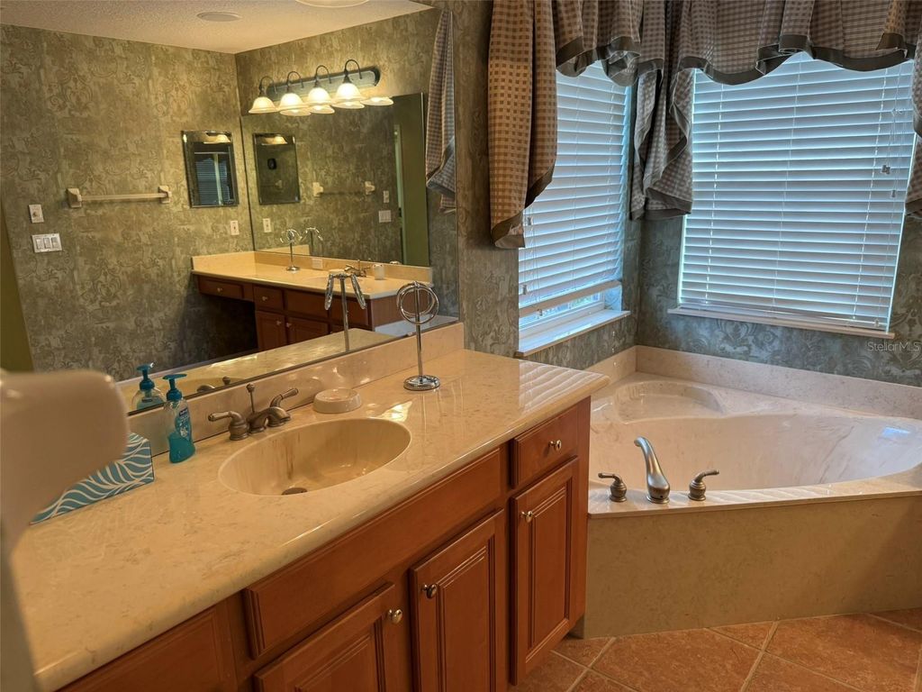 Image 56 of property listing at 10484 WISCANE AVENUE, Orlando, FL 32836