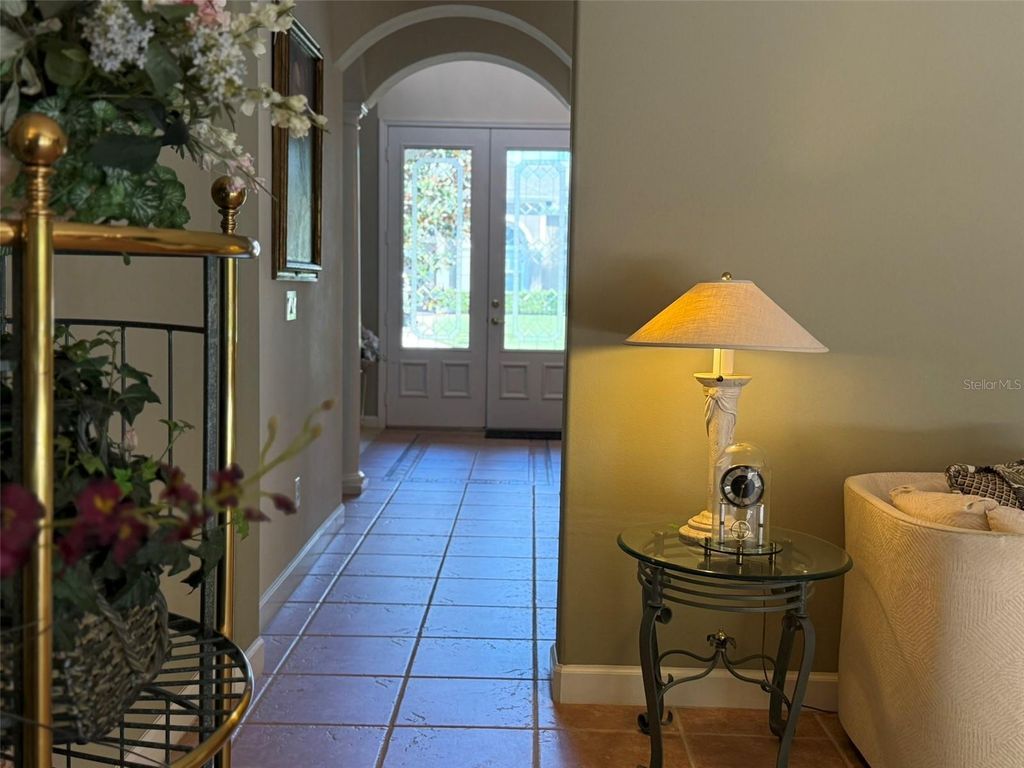 Image 7 of property listing at 10484 WISCANE AVENUE, Orlando, FL 32836