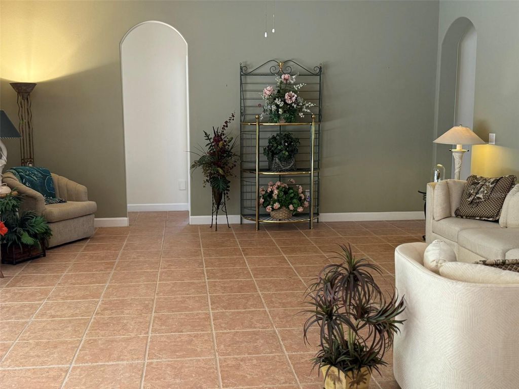 Image 10 of property listing at 10484 WISCANE AVENUE, Orlando, FL 32836