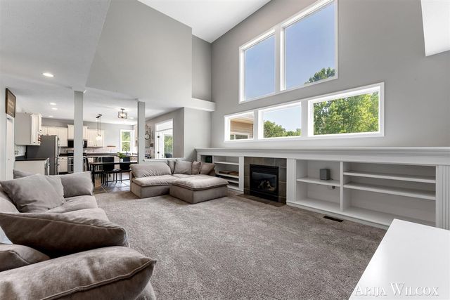 974 Dogwood Meadows Drive, Ada, MI 49301