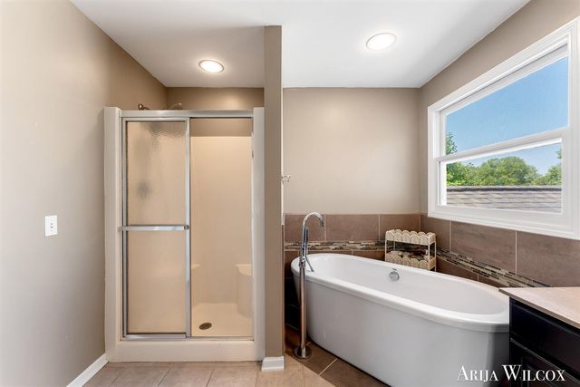 974 Dogwood Meadows Drive, Ada, MI 49301