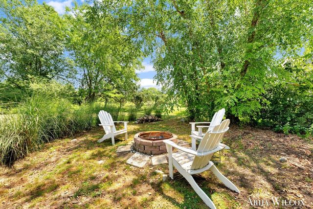 974 Dogwood Meadows Drive, Ada, MI 49301