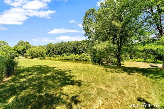974 Dogwood Meadows Drive, Ada, MI 49301