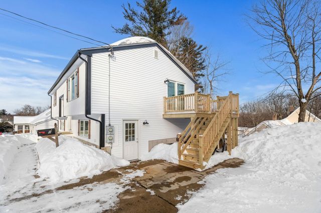 40 Hillside Avenue, Derry, NH 03038